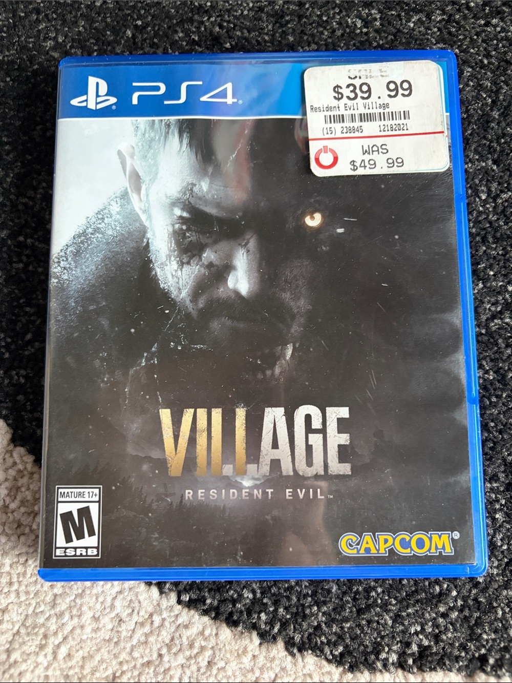 Capcom Resident Evil Village (PS4) - Black/Blue Case